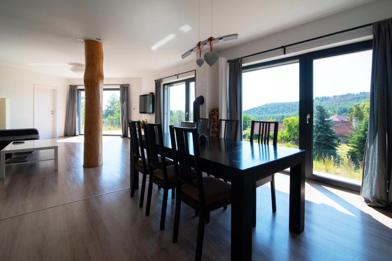 Wellness Bungalov - Vodni Nadrz Slapy - 40Km Od Prahy Necin Kültér fotó